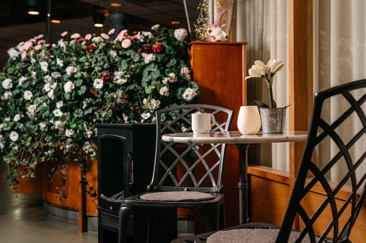 Hotell Bjoerken Умео Екстер'єр фото