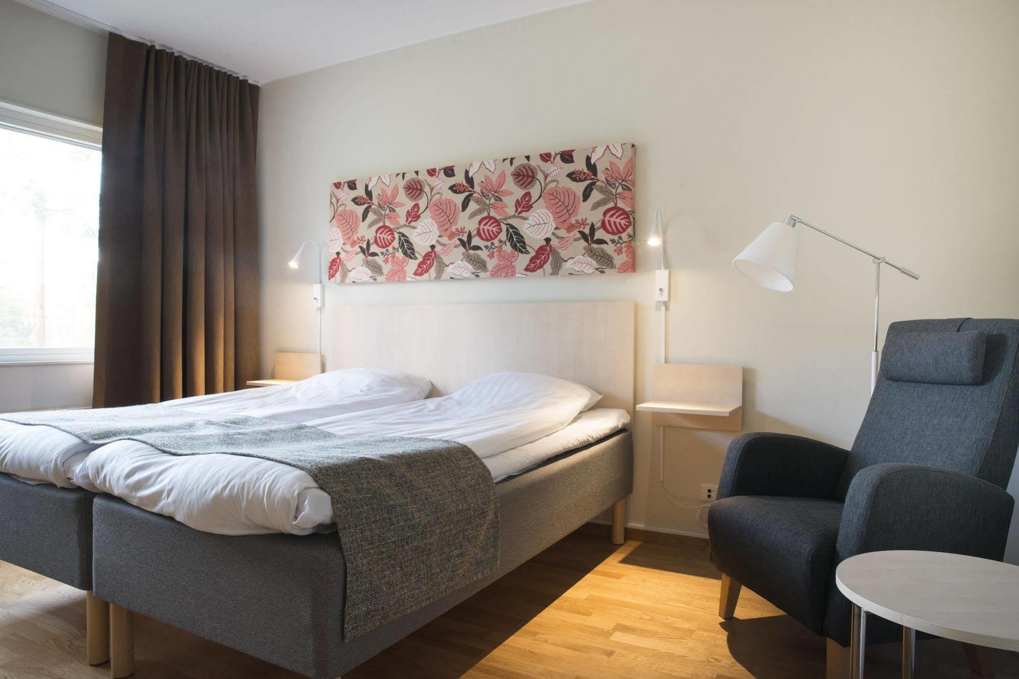 Hotell Bjoerken Умео Екстер'єр фото