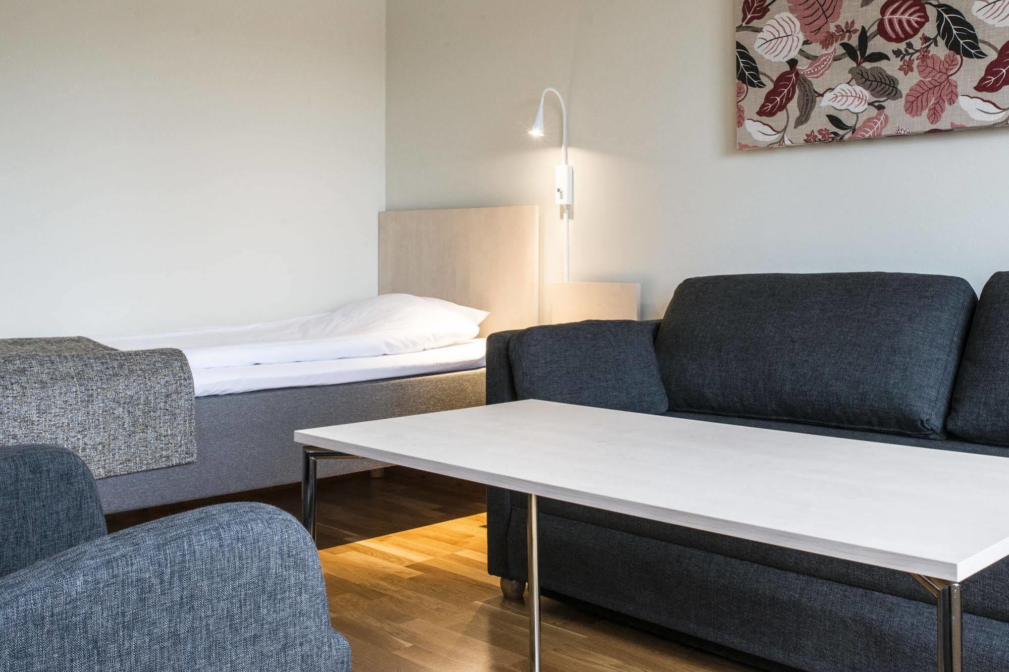 Hotell Bjoerken Умео Екстер'єр фото